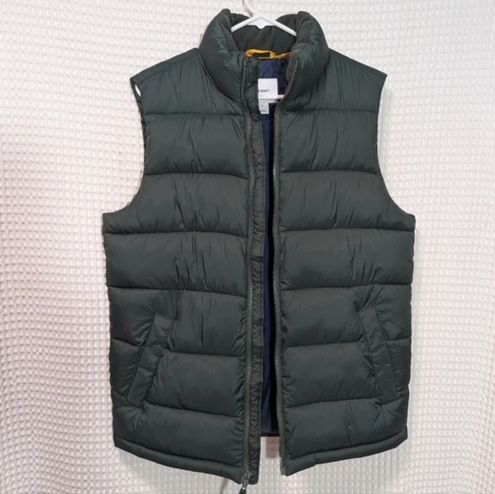 Old Navy‎ Puffer Vest Size Small Frost Free Hunter Dark Green Botany